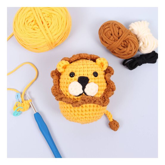 Trimits Beginner&rsquo;s Amigurumi Crochet Lion Kit image number 2
