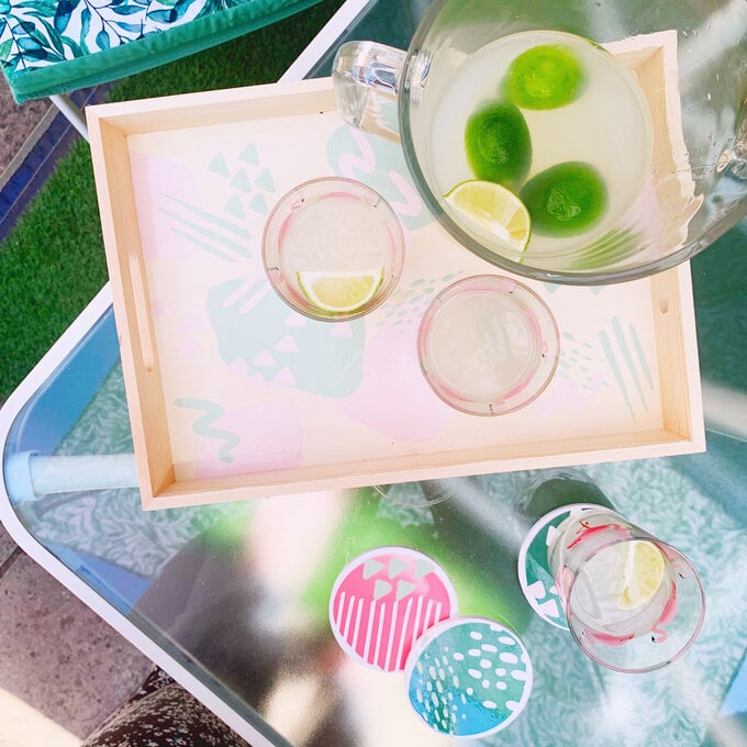 Cricut: How to Create a Matching Tray and Coaster Set image number 1