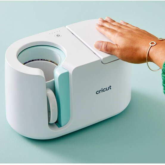 Cricut Mug Press image number 8