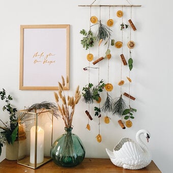 How to Make a Natural Festive Wall Hanging