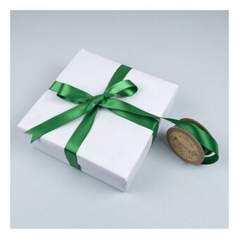 Green Double-Faced Satin Ribbon 18mm x 5m image number 3