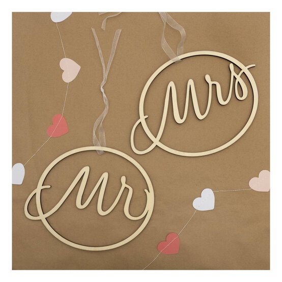 Wooden Mrs Chair Sign image number 4
