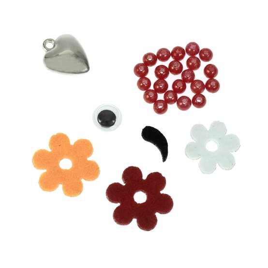 Llama Felt Sewing Kit image number 4