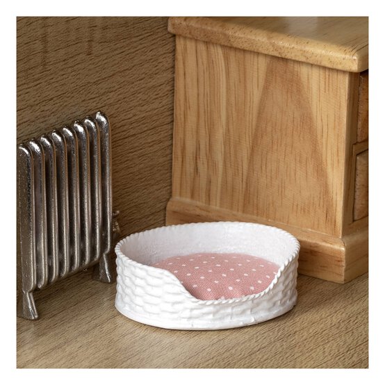 Doll&rsquo;s House Pink and White Pet Bed image number 2
