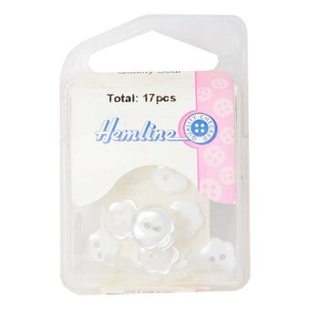 Hemline White Basic Flower Button 17 Pack