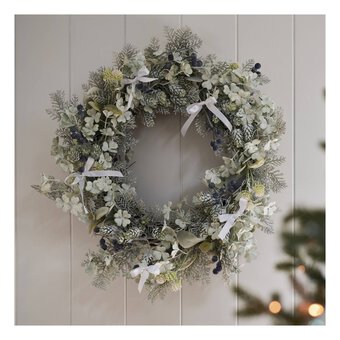 Frosted Wreath 50cm 
