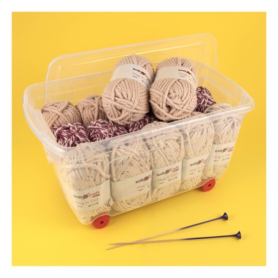 Whitefurze Clear Storage Box on Wheels 45 Litres image number 2