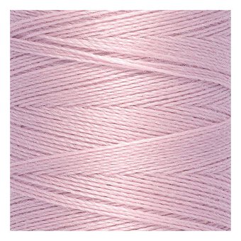 Gutermann Pink Sew All Thread 100m (662) image number 2