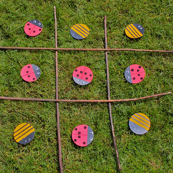 How to Make an Outdoor Bug Game image number 1