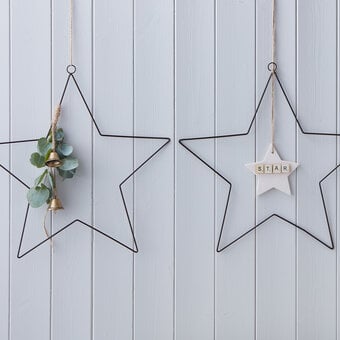 3 Ways to Make a Wire Star Wreath