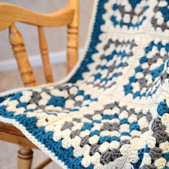 How to Crochet a Granny Square Blanket
