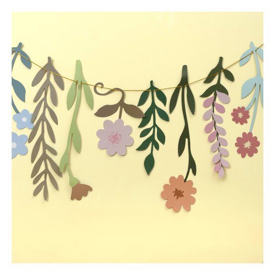 Floral Hanging Decorations 18 Pieces image number 1