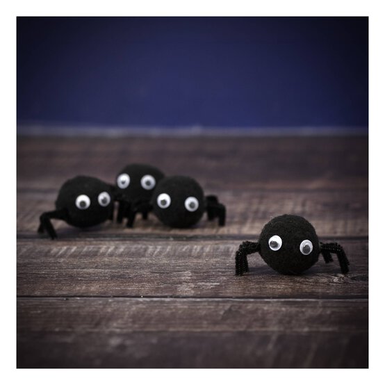 Black Spider Embellishments 4 Pack image number 1