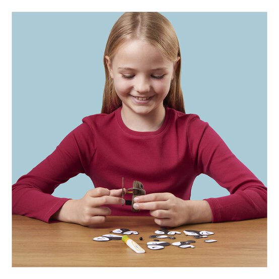 Eugy 3D Puffin Model image number 3