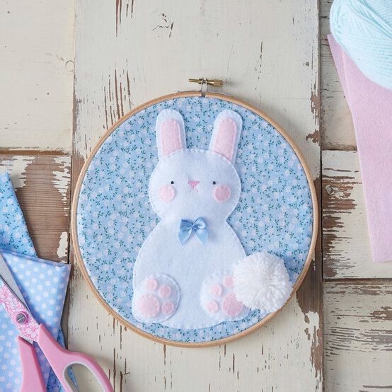 How to Make Bunny Hoop Art image number 1