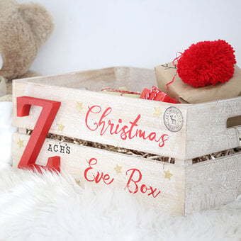 How to Make a Christmas Eve Crate