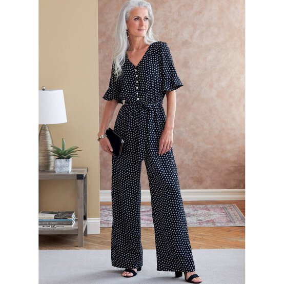 Butterick Dress and Jumpsuit Sewing Pattern B6779 (16-24) image number 4
