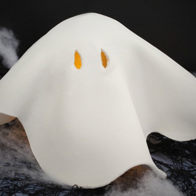 How to Make a Clay Ghost Tealight image number 1