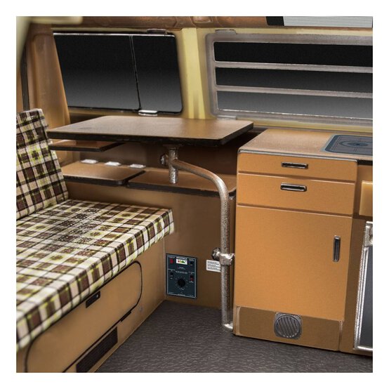 Revell Easy Click VW T2 Camper Model Kit 1:24 image number 3