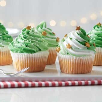 How to Make Colour Swirl Christmas Cupcakes