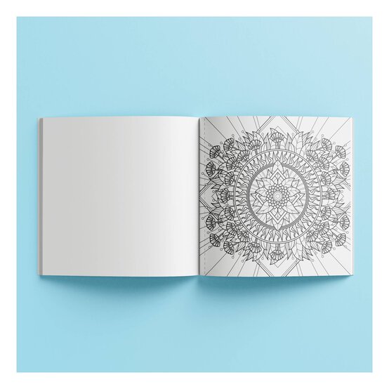 Art Maker Creative Colouring Mandalas image number 3