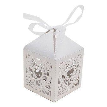 White Pearlescent Favour Boxes 20 Pack