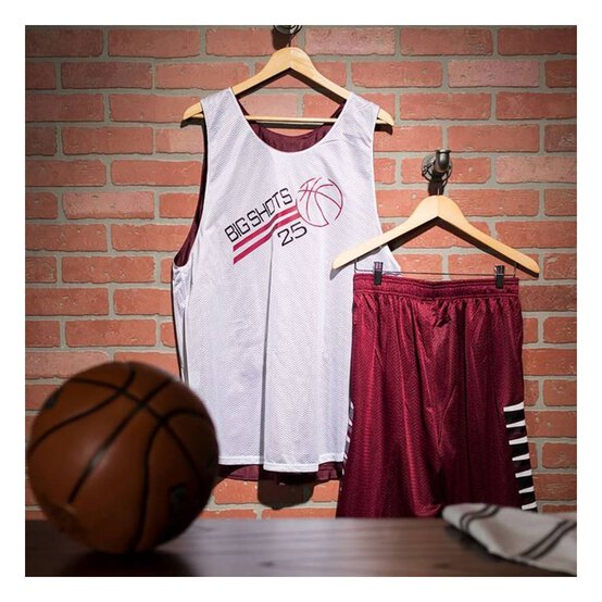 Cricut White Sportflex Iron-On 12 x 24 Inches image number 2