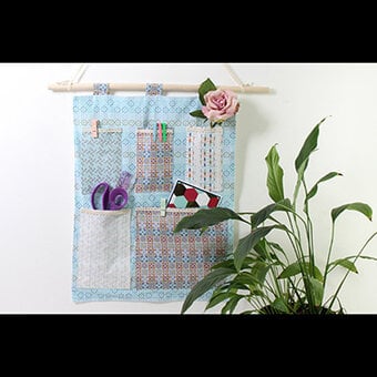 How to Sew a Hanging Wall Organiser