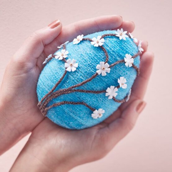 How to Make a Wool Wrapped Egg image number 1