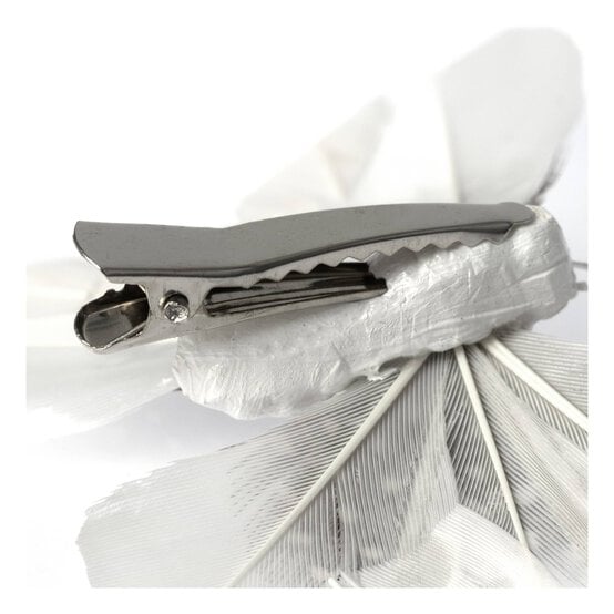 White Butterfly Clips 3 Pack image number 3