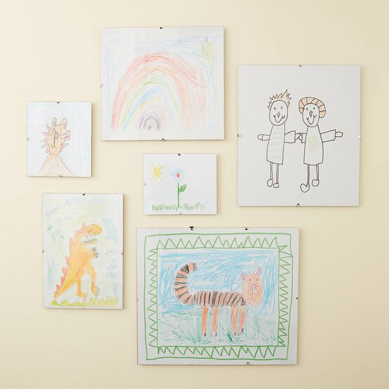 Plastic Clip Frame 70cm x 100cm image number 2