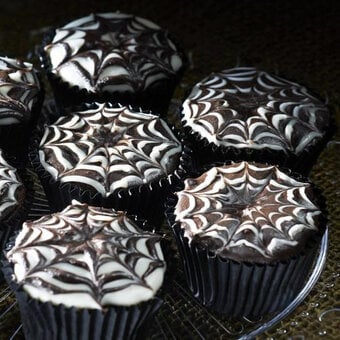 How to Make Spider Web Cupcakes