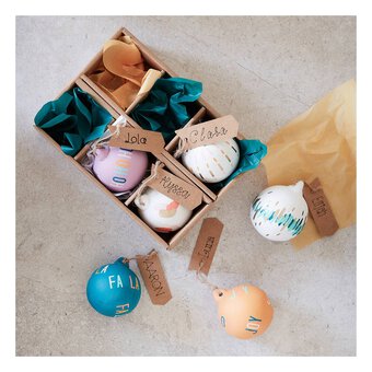 Ceramic Baubles with Jute 6 Pack