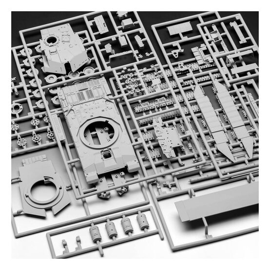 Revell Challenger 1 Model Set 1:72 image number 3