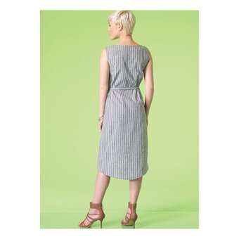 McCall’s Women's Dress and Belt Sewing Pattern M7120 (XS-M)