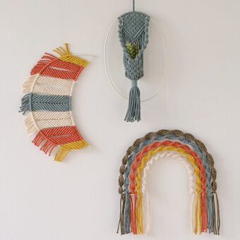 How to Make a Macrame Frame Wall Hanging