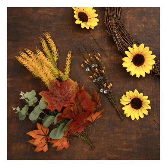 Sunflower Wreath Making Kit  image number 1