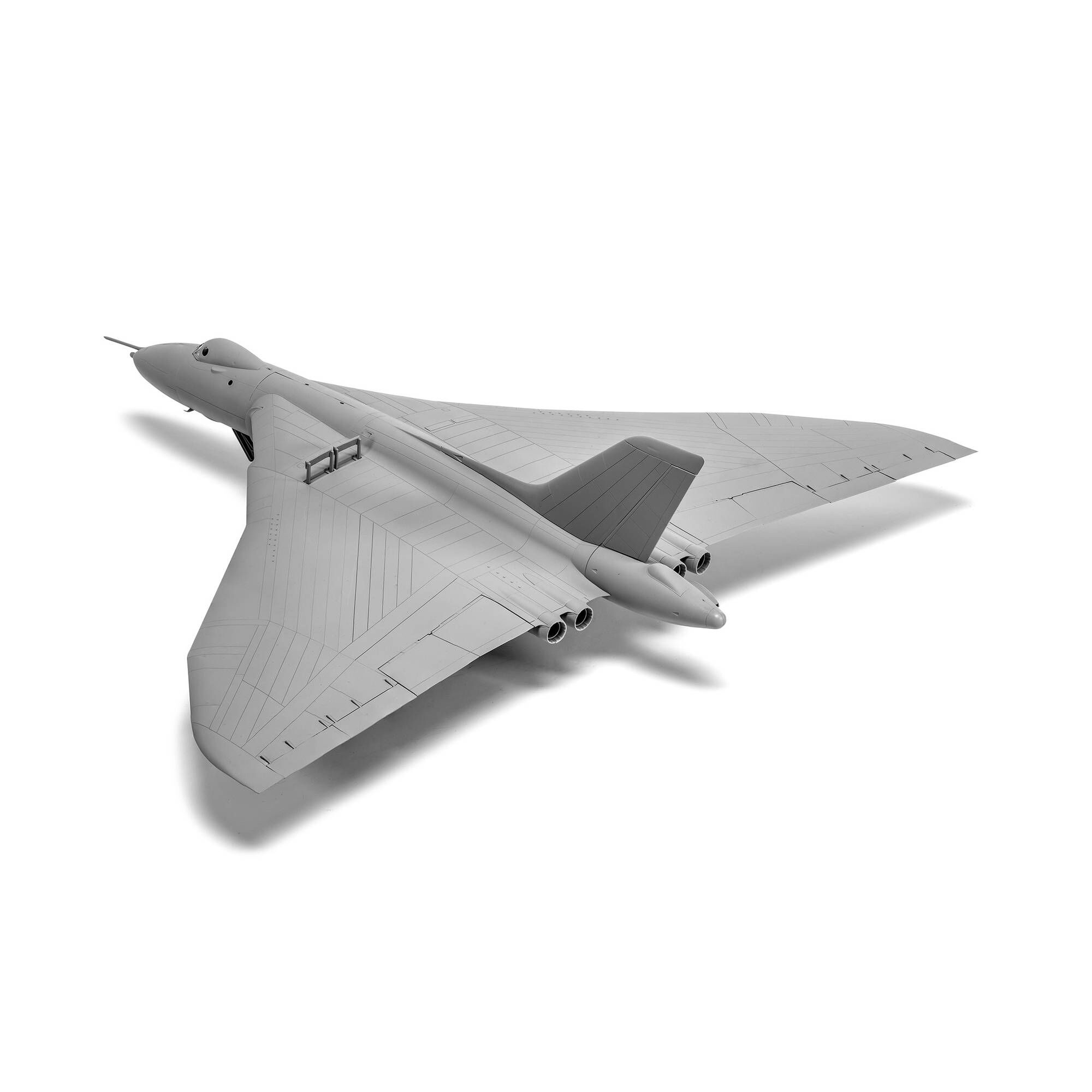 Airfix Avro Vulcan B.2 Model Kit 1:72 | Hobbycraft
