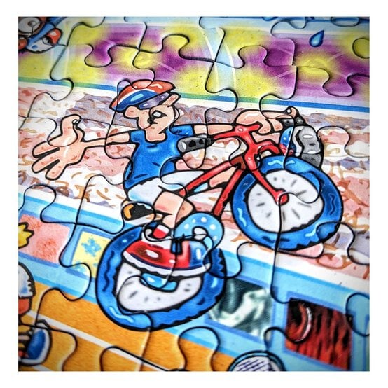 Gibsons Jokesaws Medals in the Making Jigsaw Puzzle 1000 Pieces image number 3