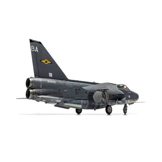 Airfix English Electric Lightning F.6 Model Kit 1:48 image number 5