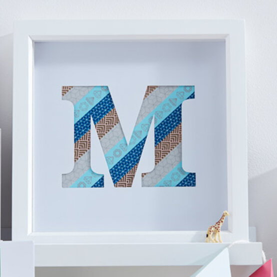 How to Make a Washi Tape Box Frame image number 1