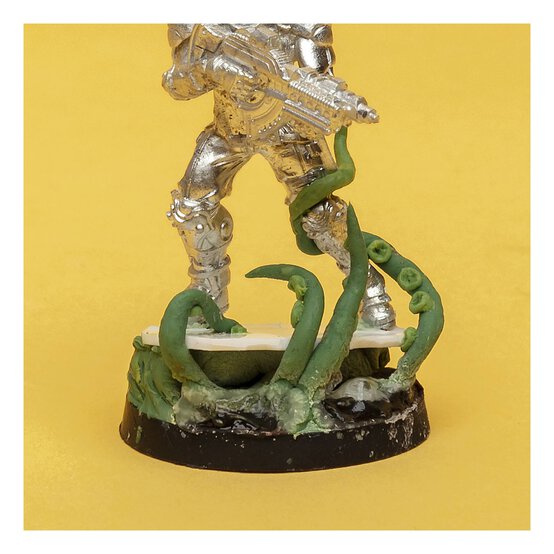 Modelcraft Green Stuff Modelling Putty image number 2