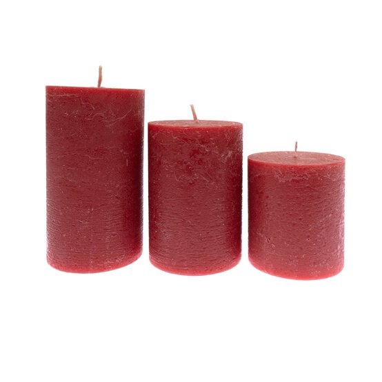 Red Pillar Candles 3 Pack image number 2