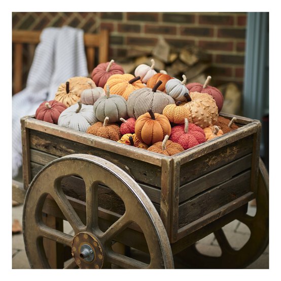 Rust Plush Pumpkin 12cm image number 3