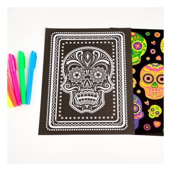 Kaleidoscope Day of the Dead Colouring Kit image number 2
