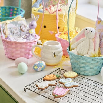 12 Easter Hamper Ideas
