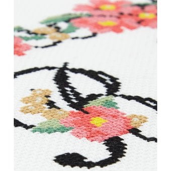 FREE PATTERN DMC Floral Initials Cross Stitch 0116 image number 5