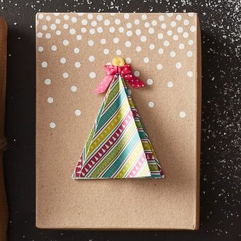 How to Make a Christmas Origami Gift Box