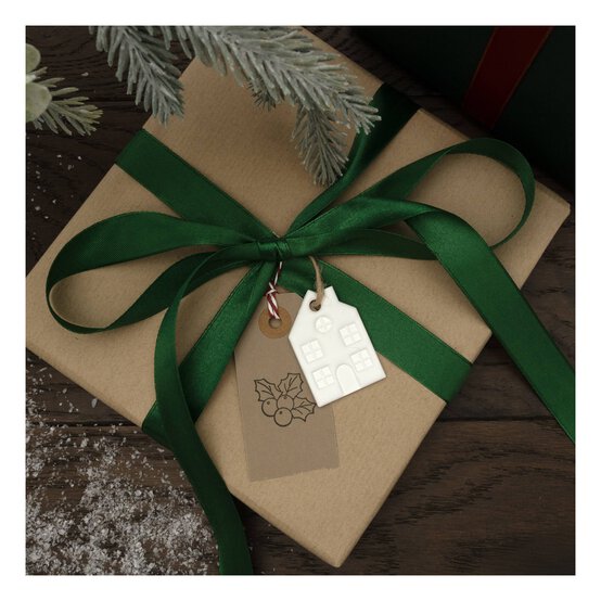 Ceramic House Embellishments 4 Pack image number 2