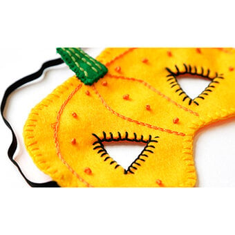 How to Make a Felt Pumpkin Mask